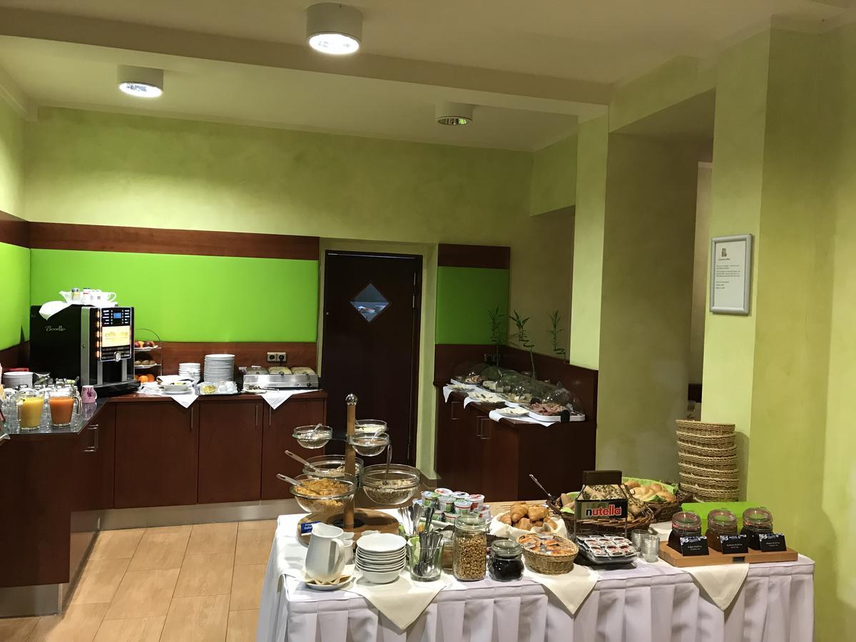 Parkhotel Zirndorf Buitenkant foto