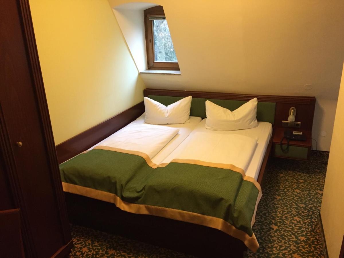 Parkhotel Zirndorf Buitenkant foto