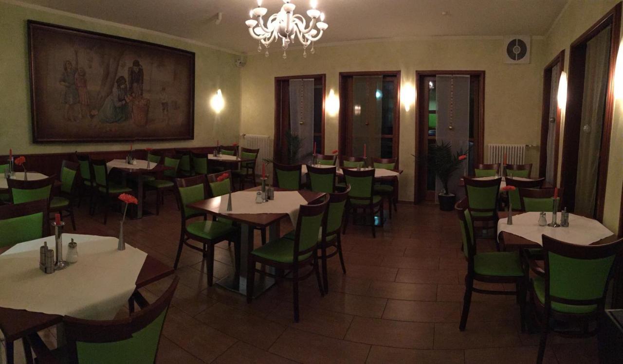 Parkhotel Zirndorf Buitenkant foto
